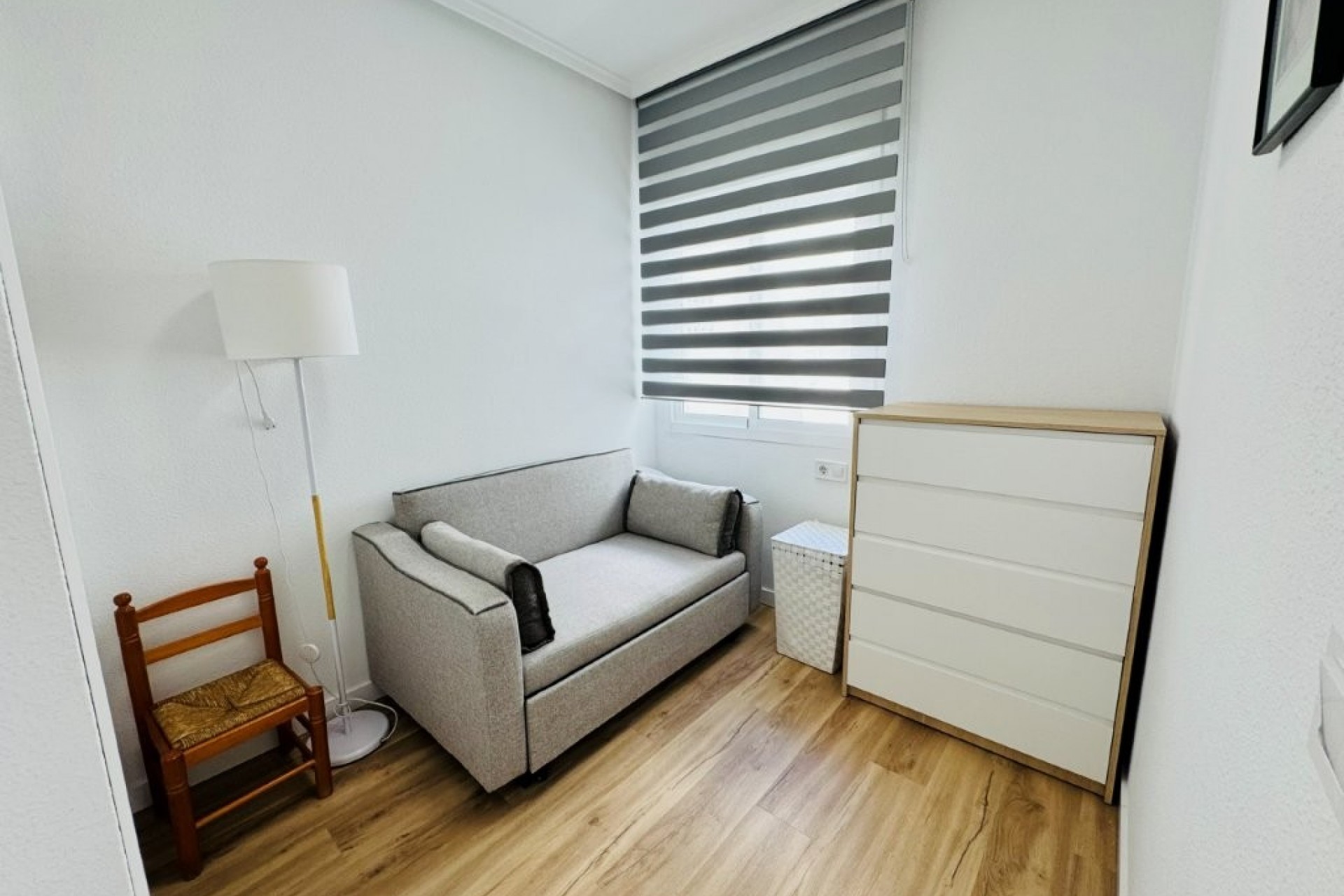 Återförsäljning - Apartment -
Guardamar del Segura - Costa Blanca