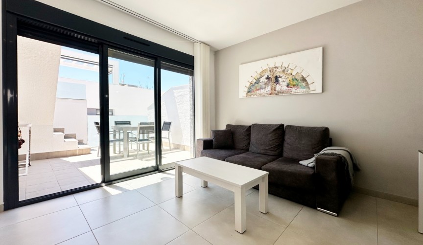 Återförsäljning - Apartment -
Guardamar del Segura - Costa Blanca