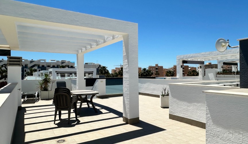 Återförsäljning - Apartment -
Guardamar del Segura - Costa Blanca