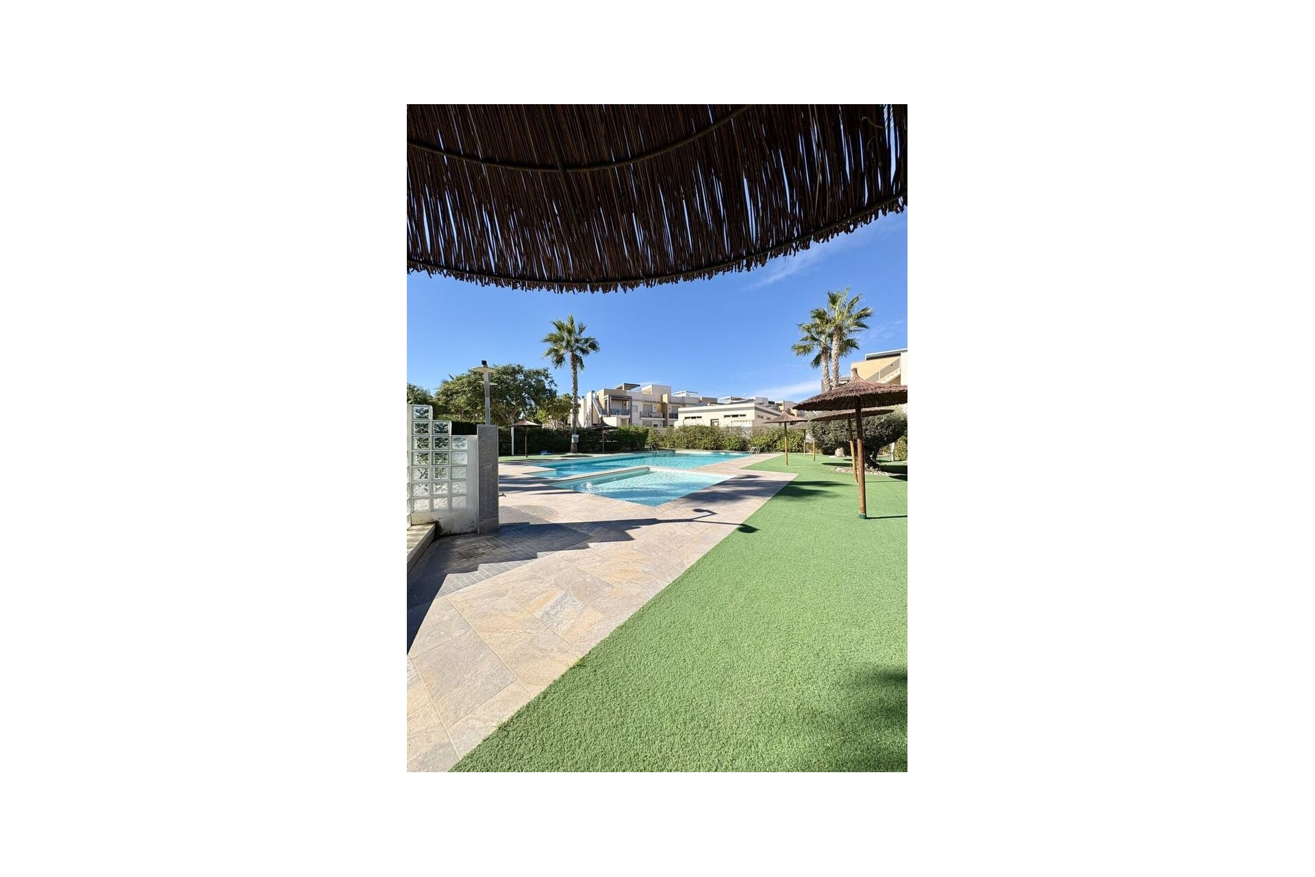Återförsäljning - Apartment -
Guardamar del Segura - Costa Blanca