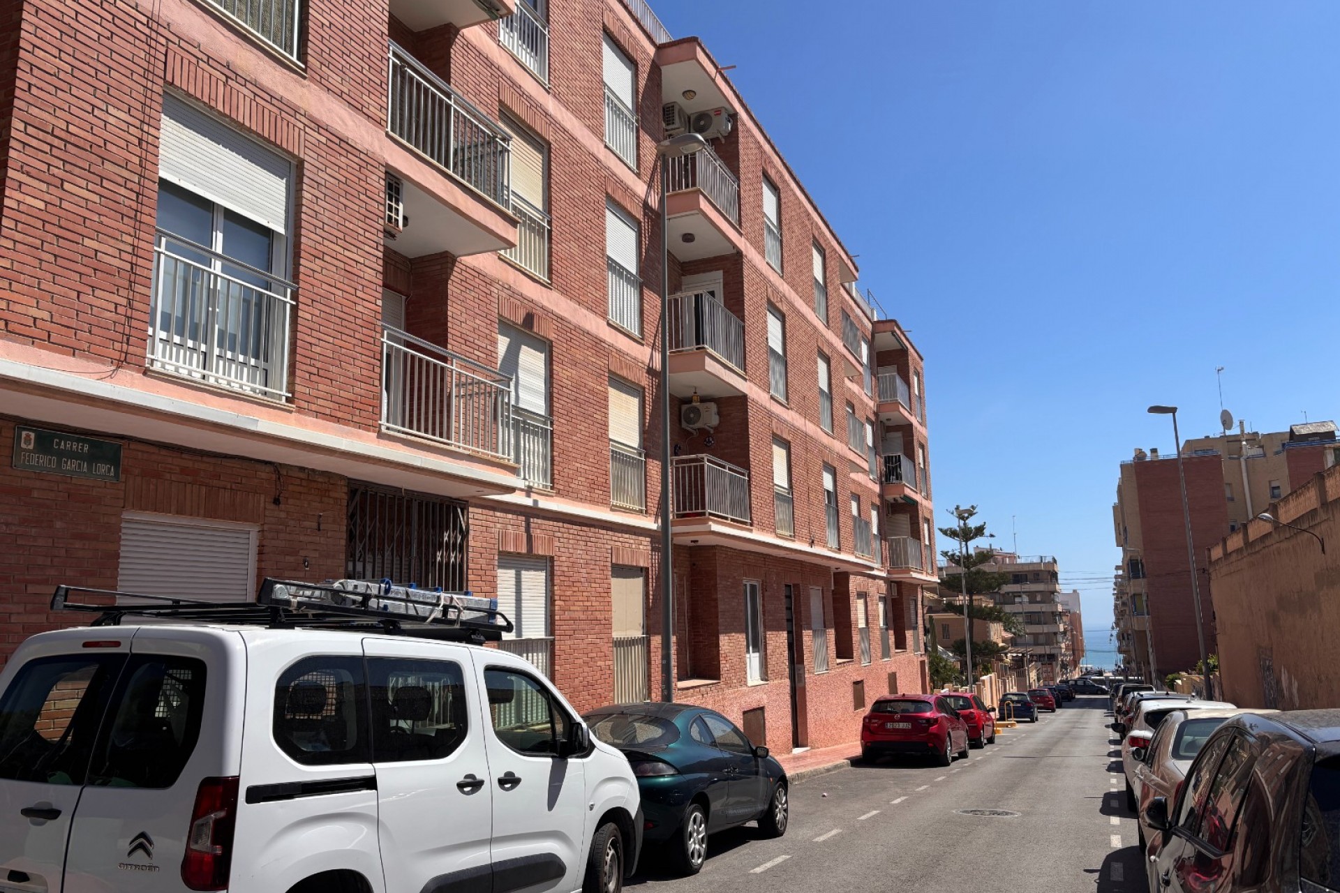Återförsäljning - Apartment -
Guardamar del Segura - Costa Blanca