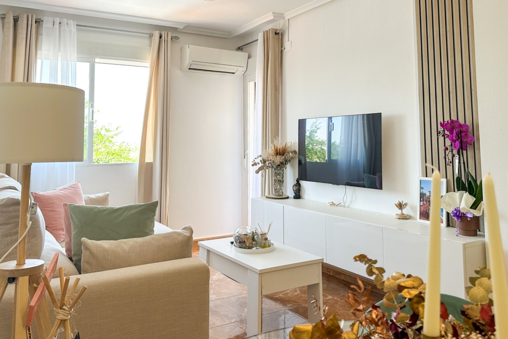 Återförsäljning - Apartment -
Guardamar del Segura - Costa Blanca