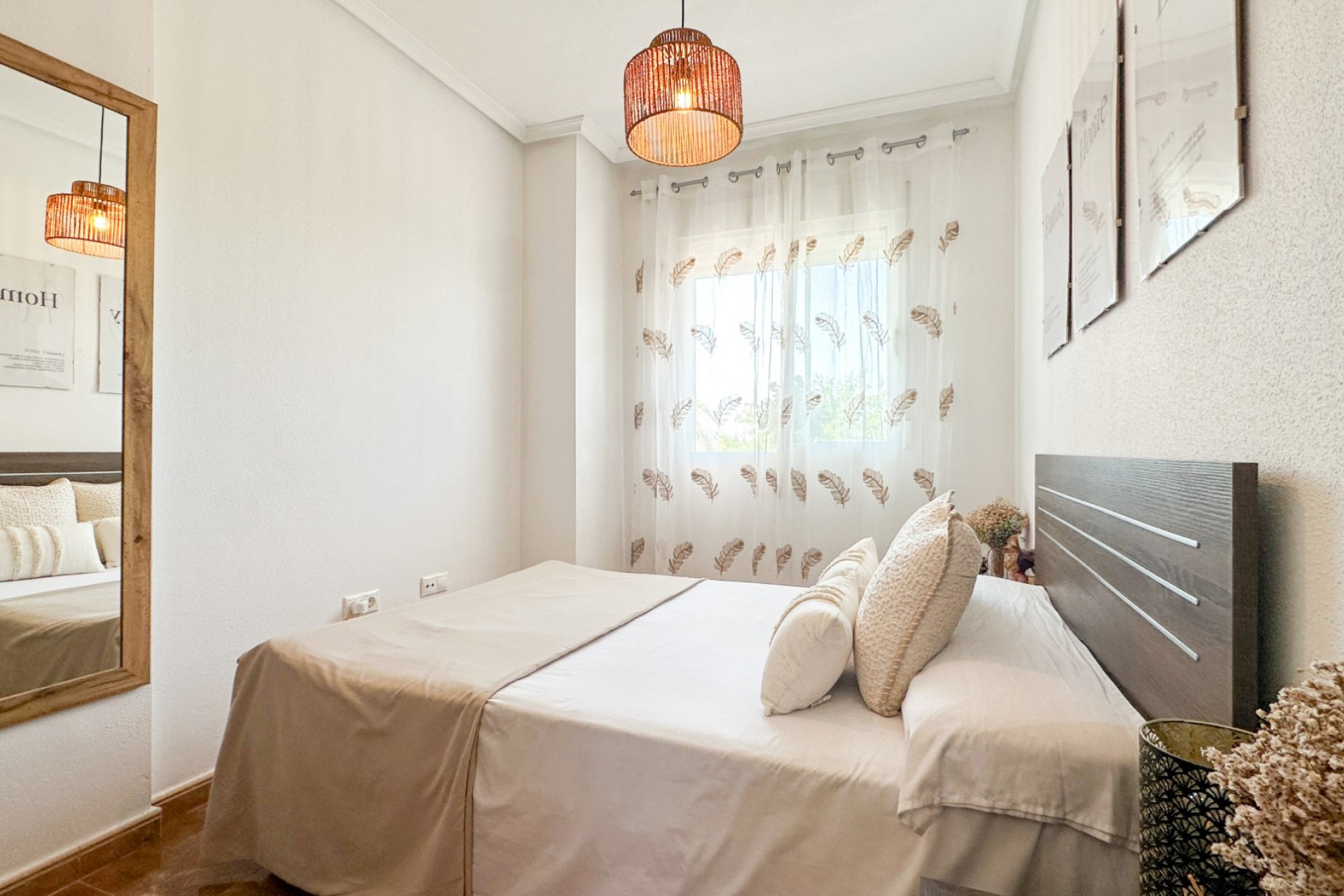 Återförsäljning - Apartment -
Guardamar del Segura - Costa Blanca