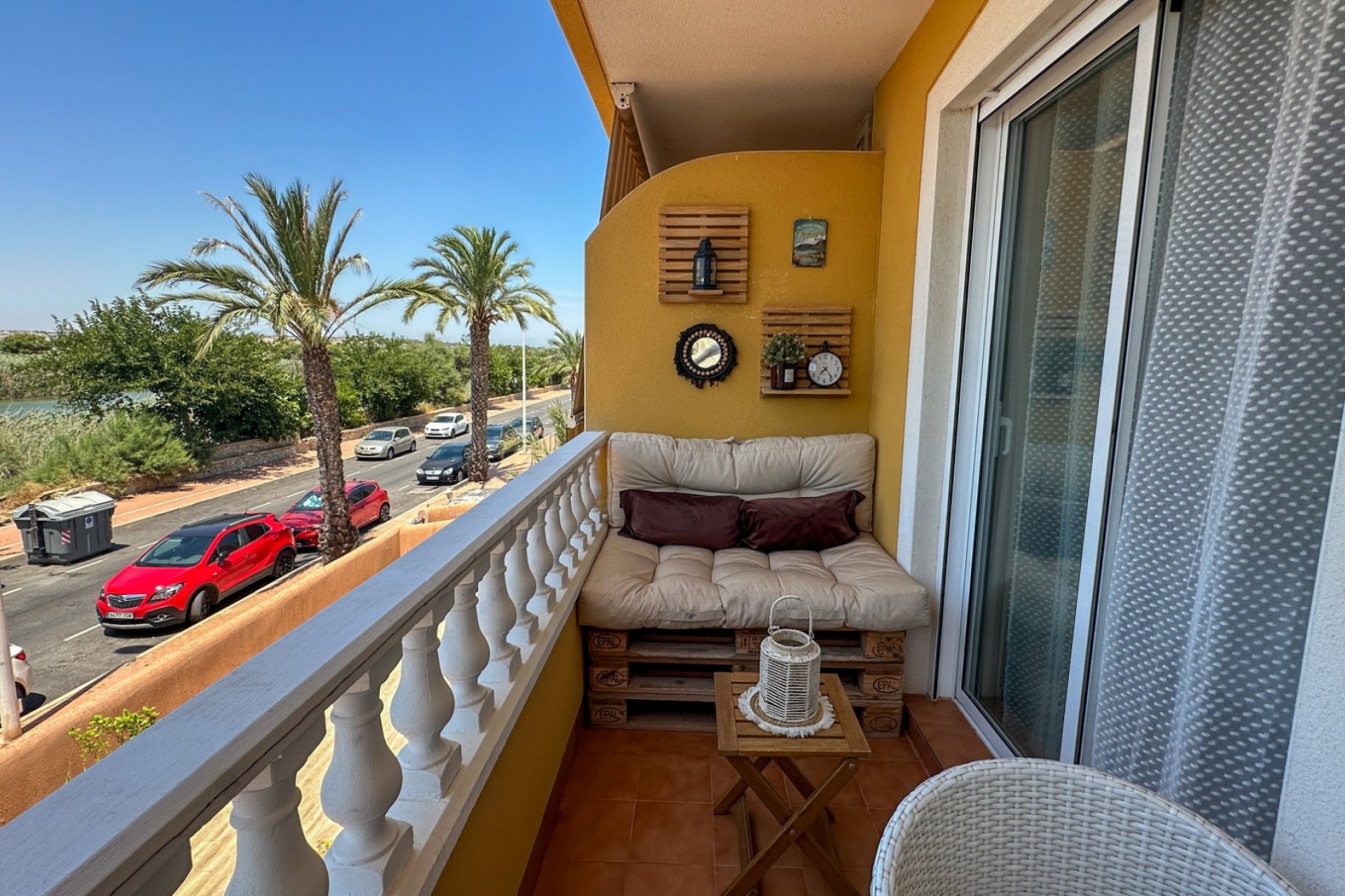Återförsäljning - Apartment -
Guardamar del Segura - Costa Blanca