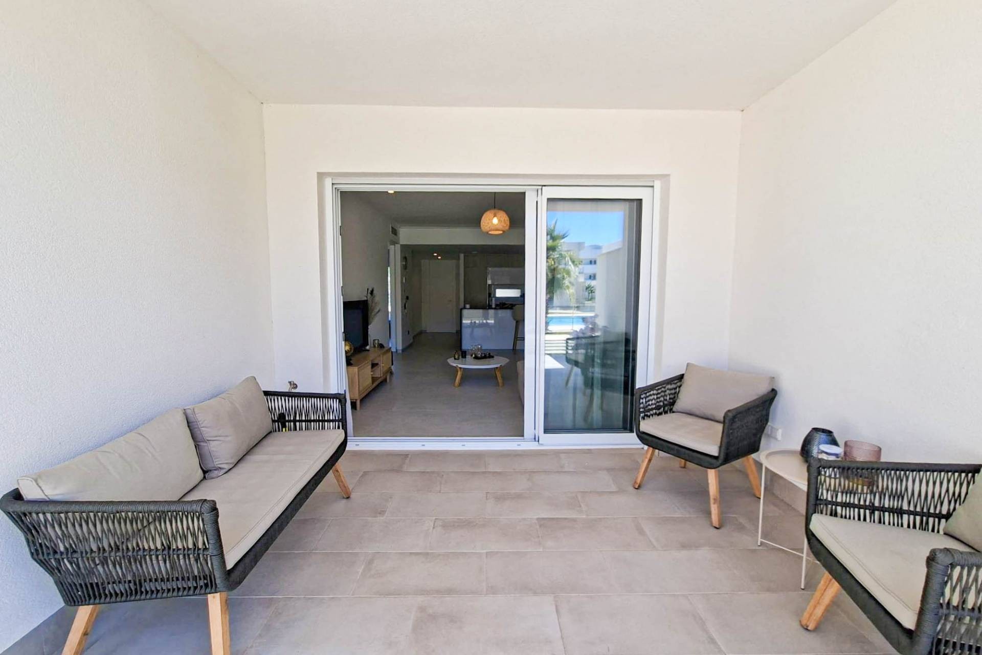 Återförsäljning - Apartment -
Guardamar del Segura - Costa Blanca
