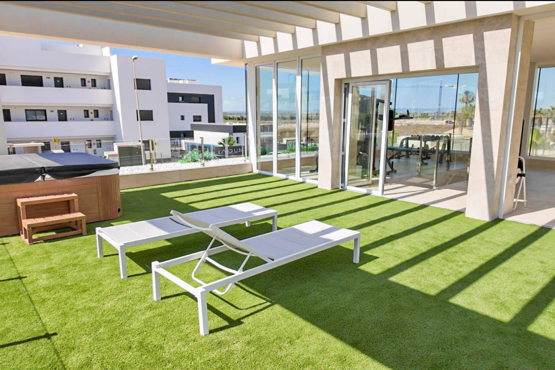 Återförsäljning - Apartment -
Guardamar del Segura - Costa Blanca