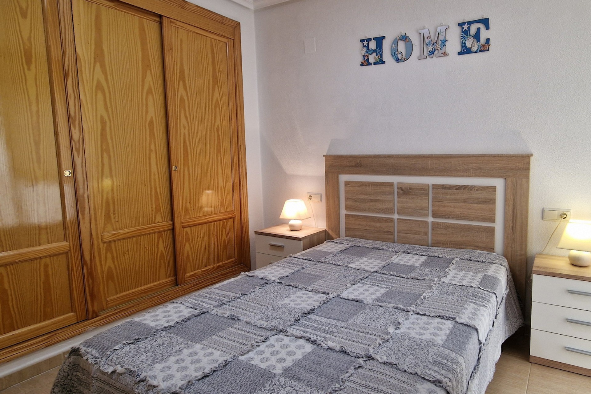 Återförsäljning - Apartment -
Guardamar del Segura - Costa Blanca