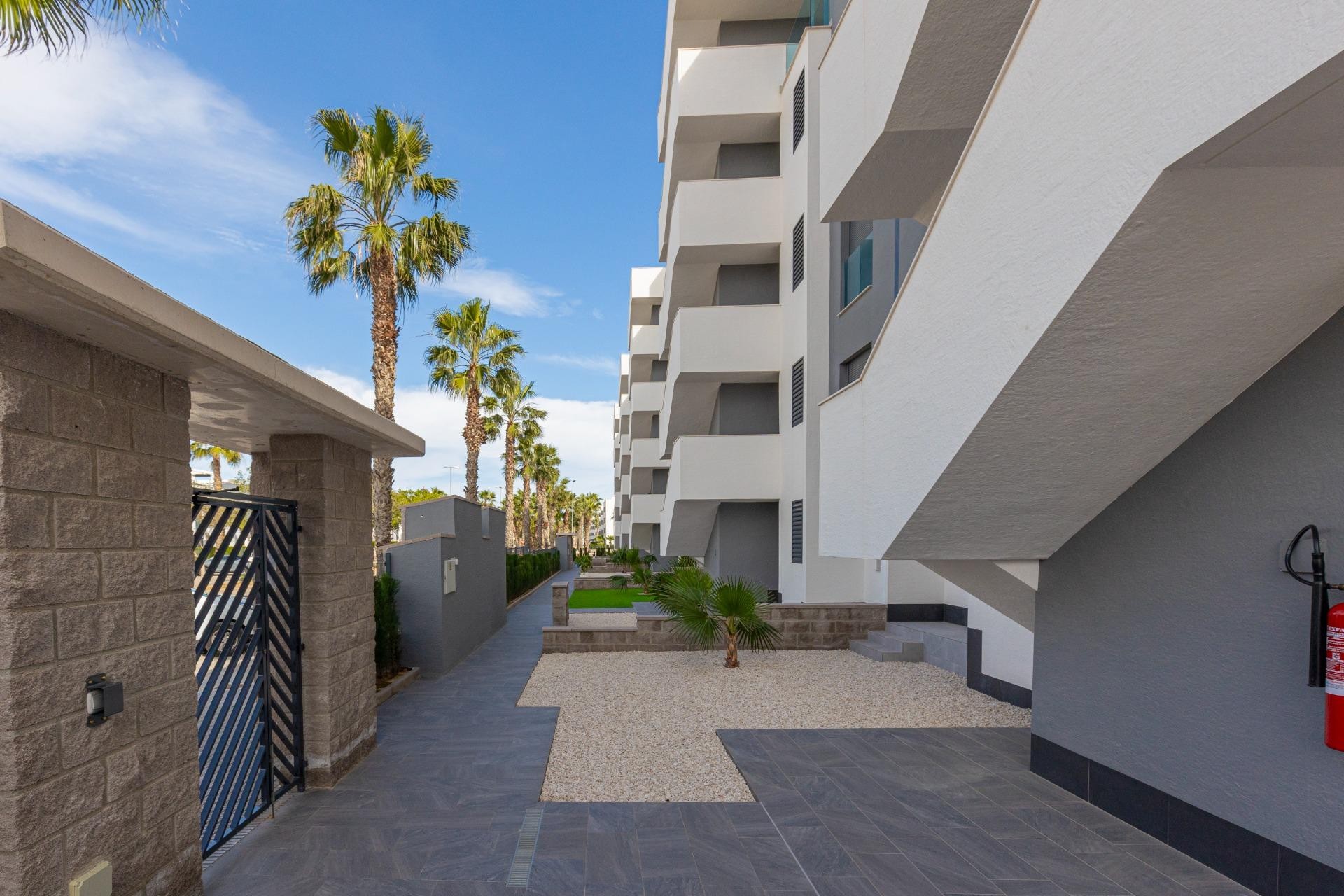 Återförsäljning - Apartment -
Guardamar del Segura - El Raso