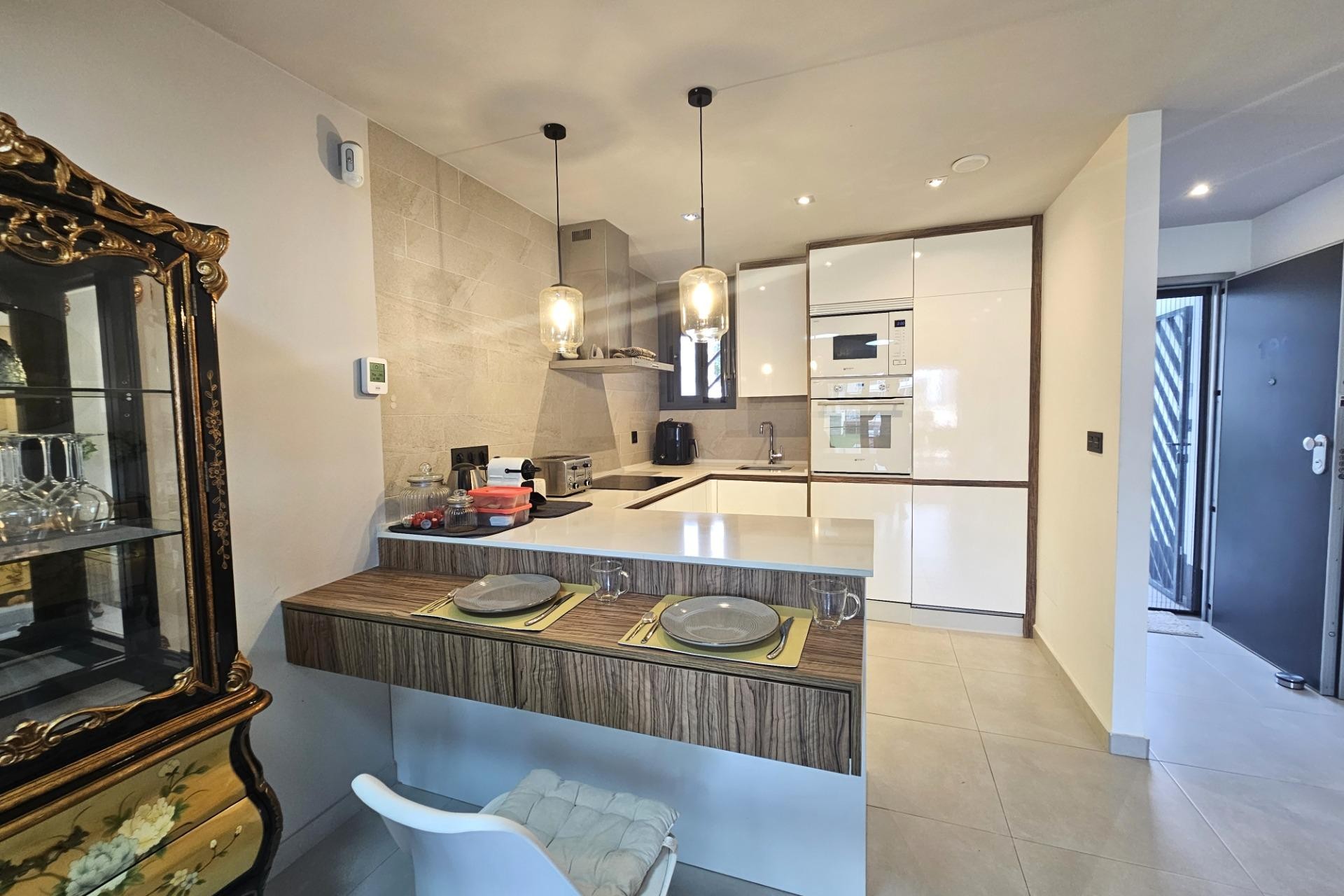 Återförsäljning - Apartment -
Guardamar del Segura - El Raso
