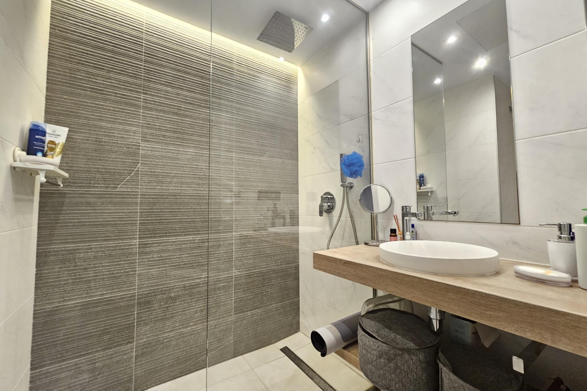 Återförsäljning - Apartment -
Guardamar del Segura - El Raso