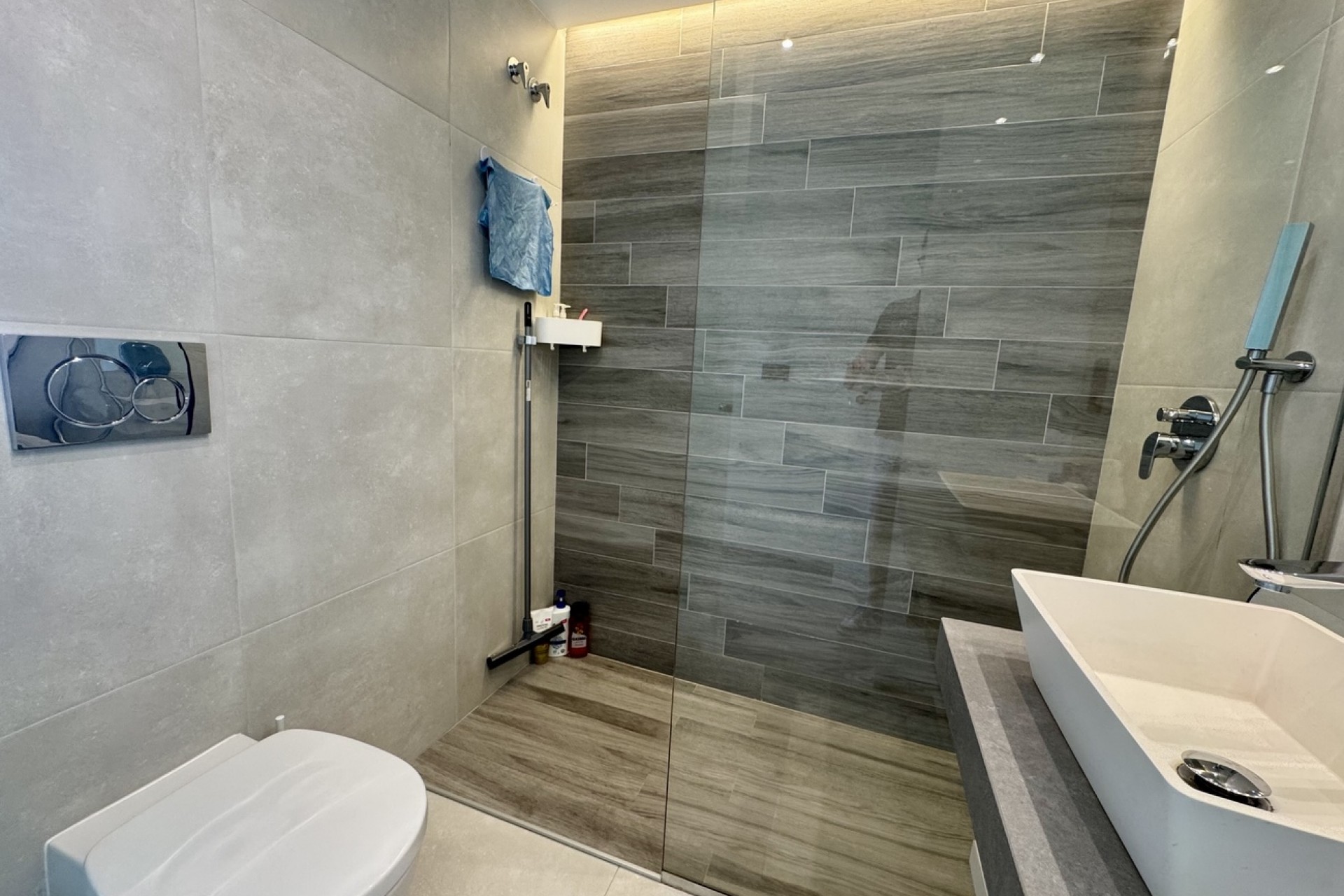 Återförsäljning - Apartment -
Guardamar del Segura - El Raso