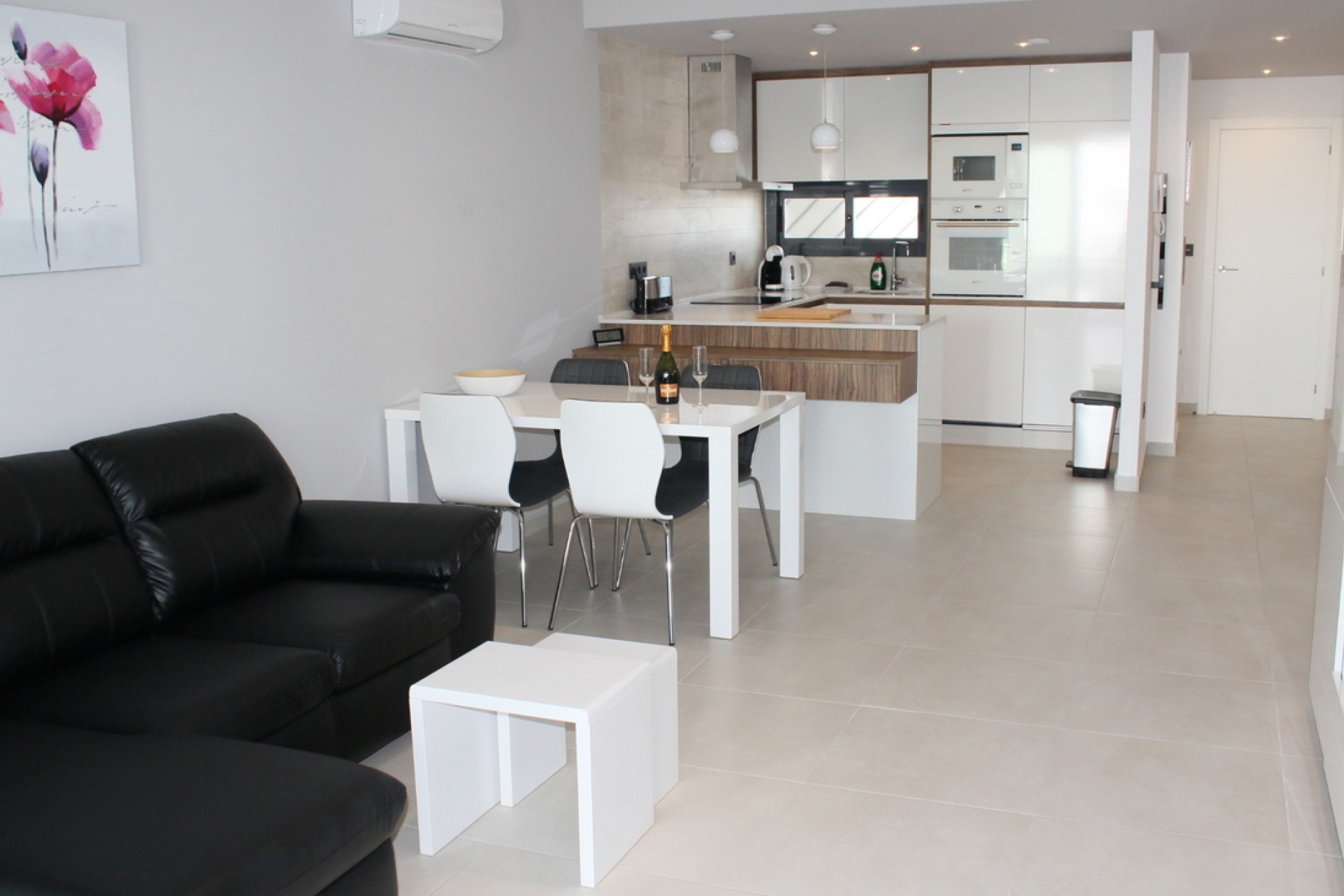 Återförsäljning - Apartment -
Guardamar del Segura - EL RAZO