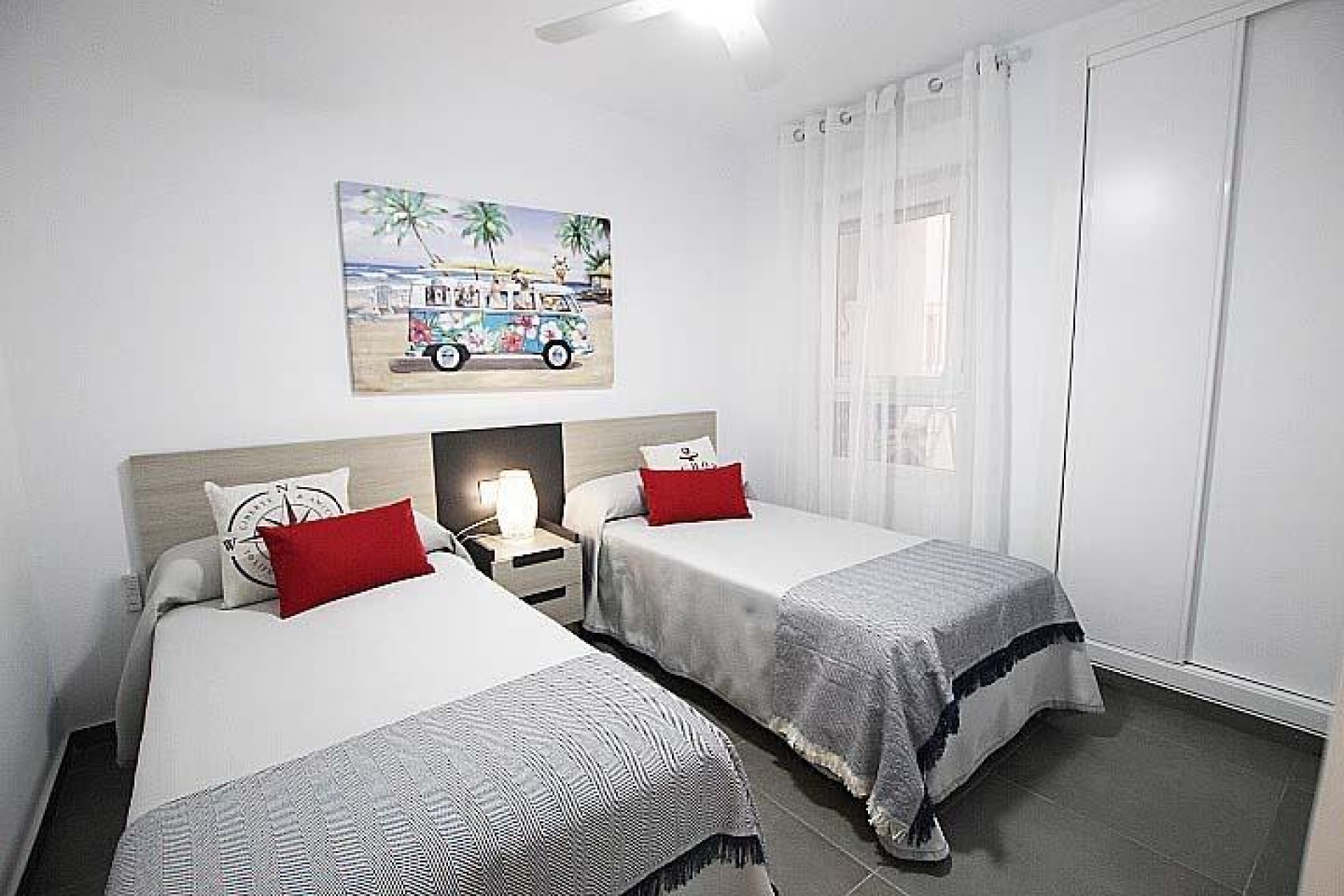 Återförsäljning - Apartment -
Guardamar del Segura - Guardamar Playa