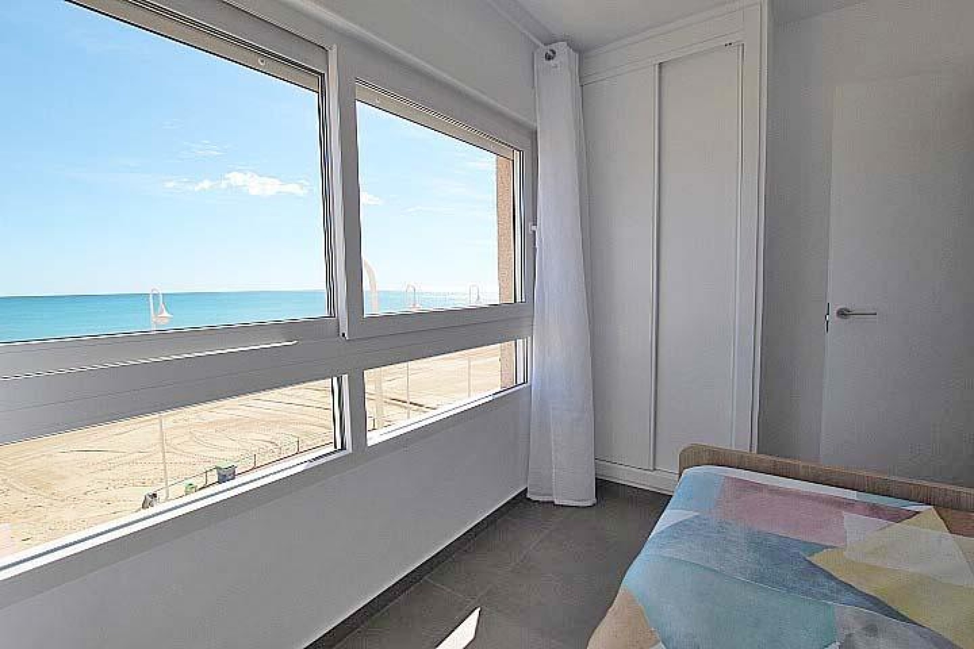 Återförsäljning - Apartment -
Guardamar del Segura - Guardamar Playa