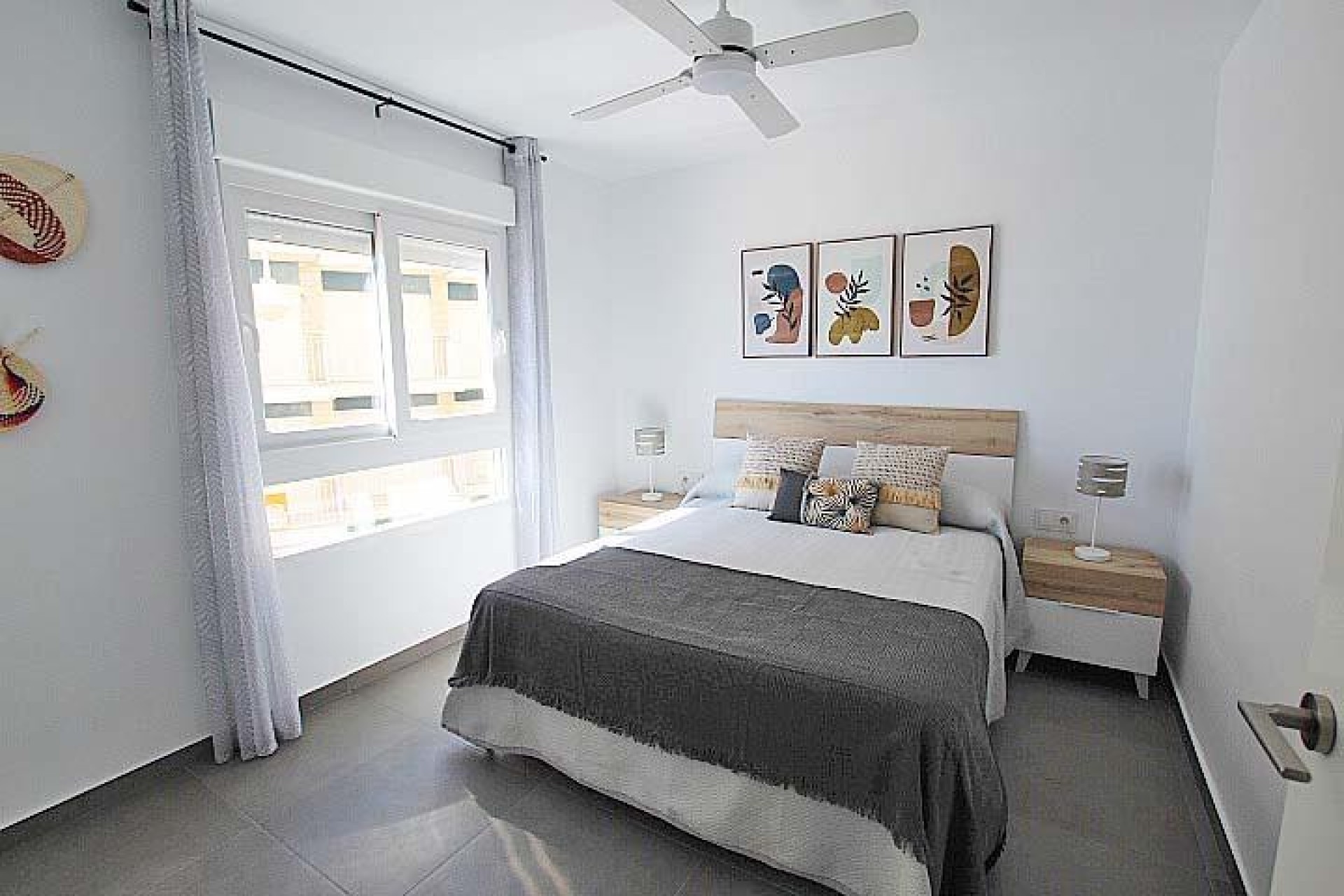 Återförsäljning - Apartment -
Guardamar del Segura - Guardamar Playa