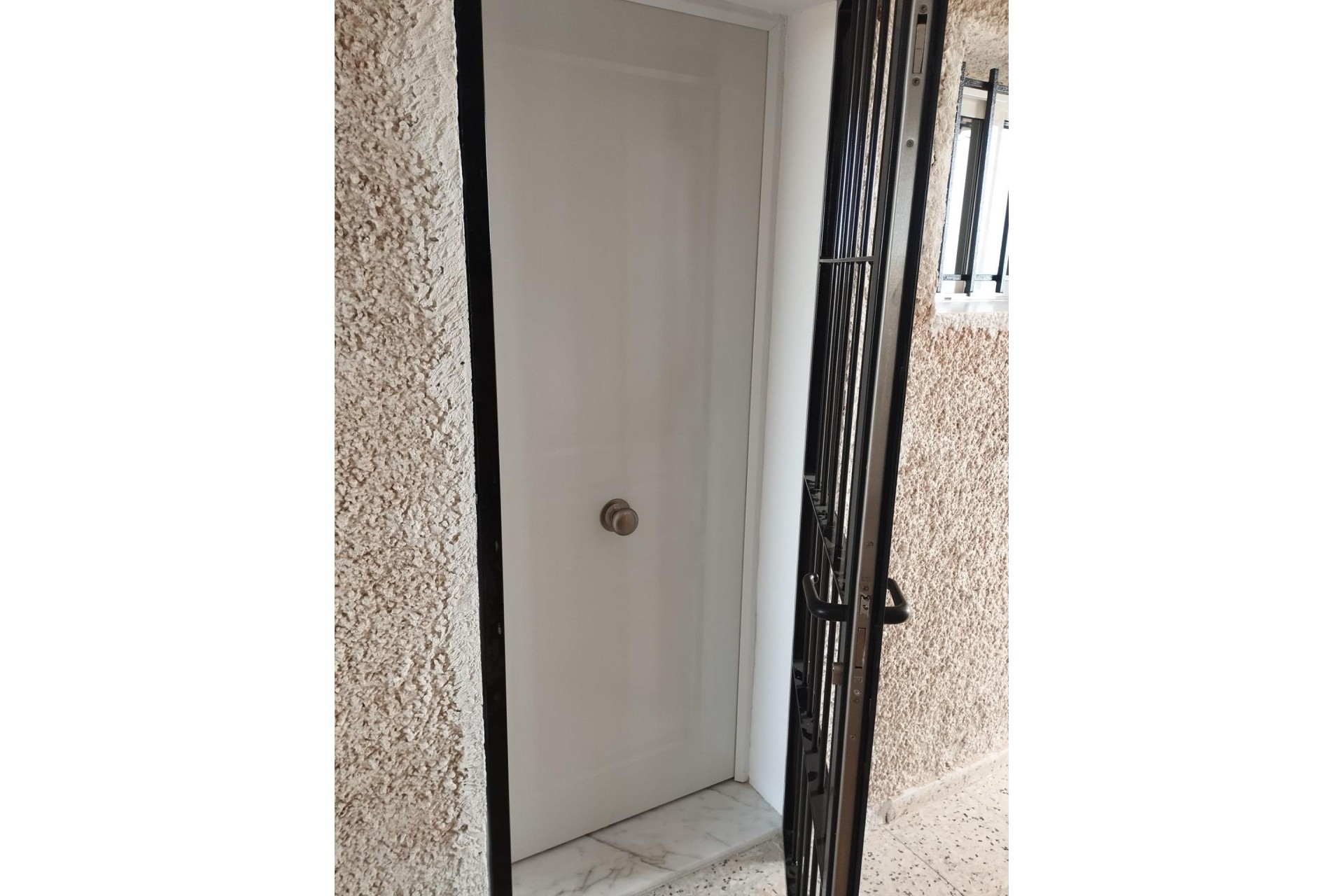 Återförsäljning - Apartment -
Guardamar del Segura - Pinomar