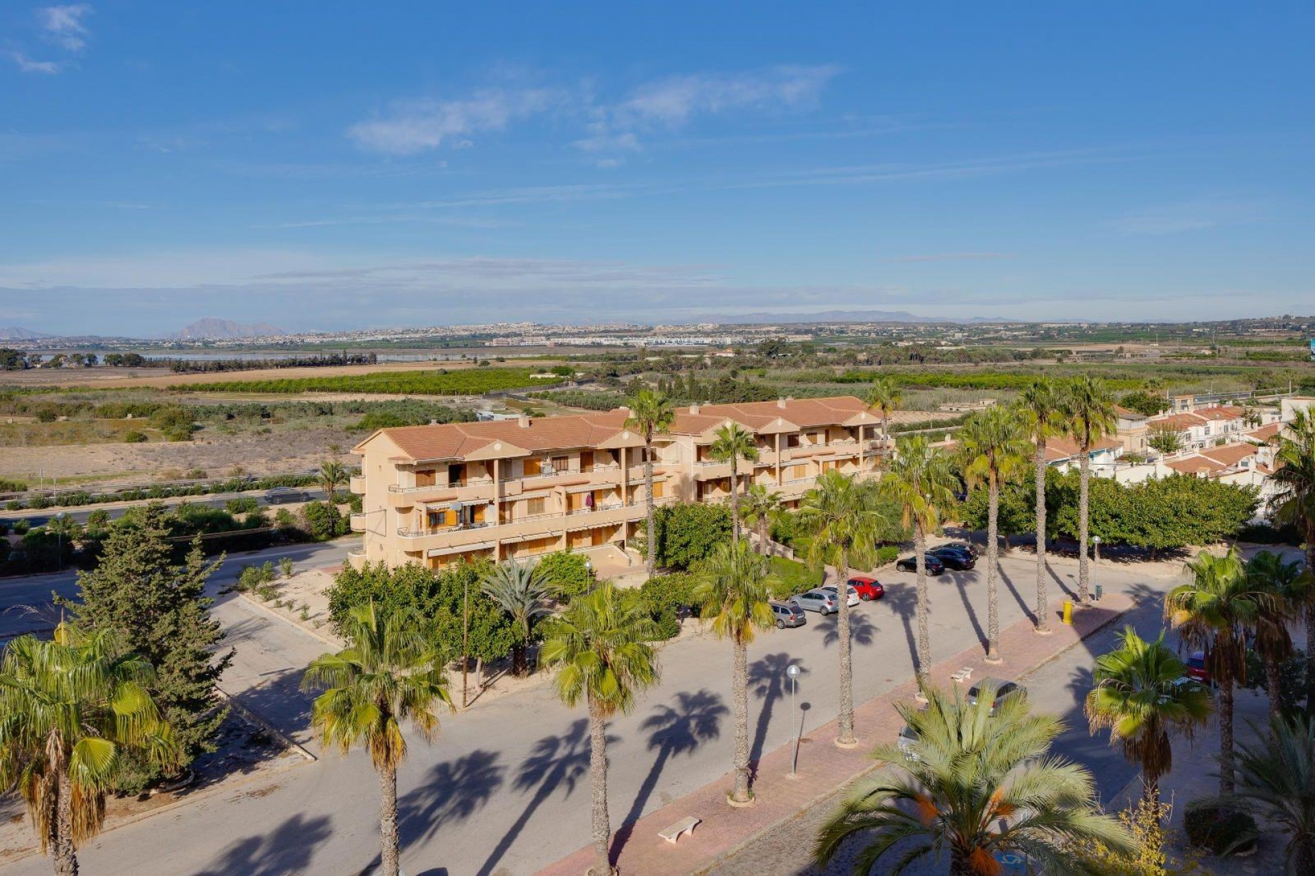 Återförsäljning - Apartment -
Guardamar del Segura - Pinomar