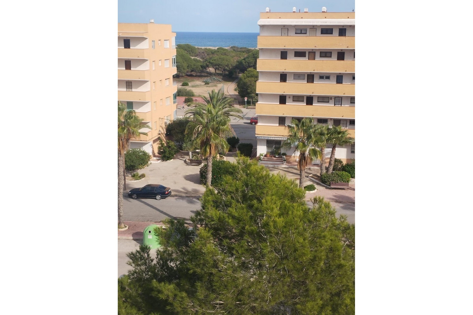 Återförsäljning - Apartment -
Guardamar del Segura - Pinomar