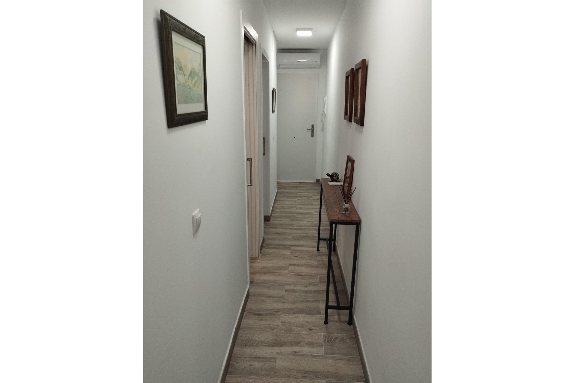 Återförsäljning - Apartment -
Guardamar del Segura - Pinomar