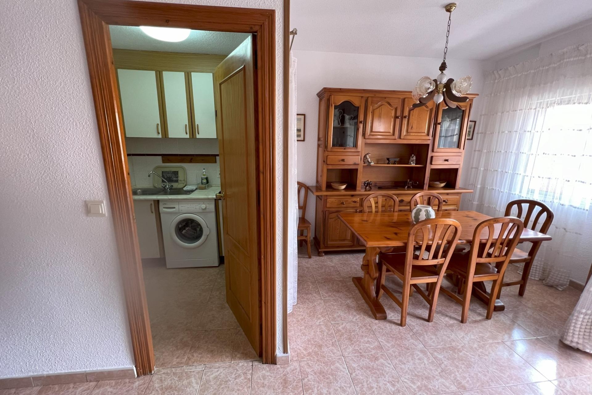 Återförsäljning - Apartment -
Guardamar del Segura - Pueblo