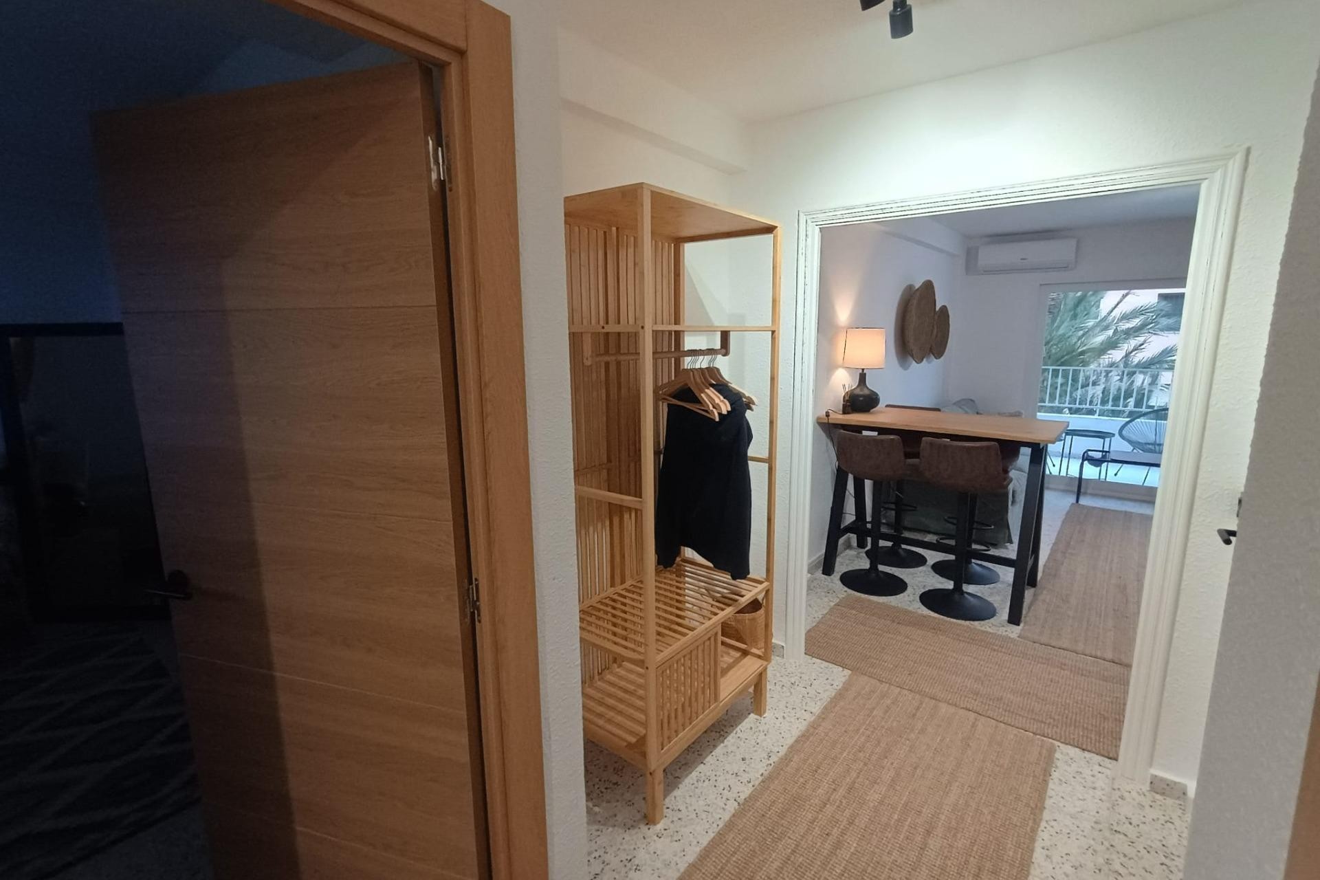 Återförsäljning - Apartment -
Guardamar del Segura - Urbanizaciones