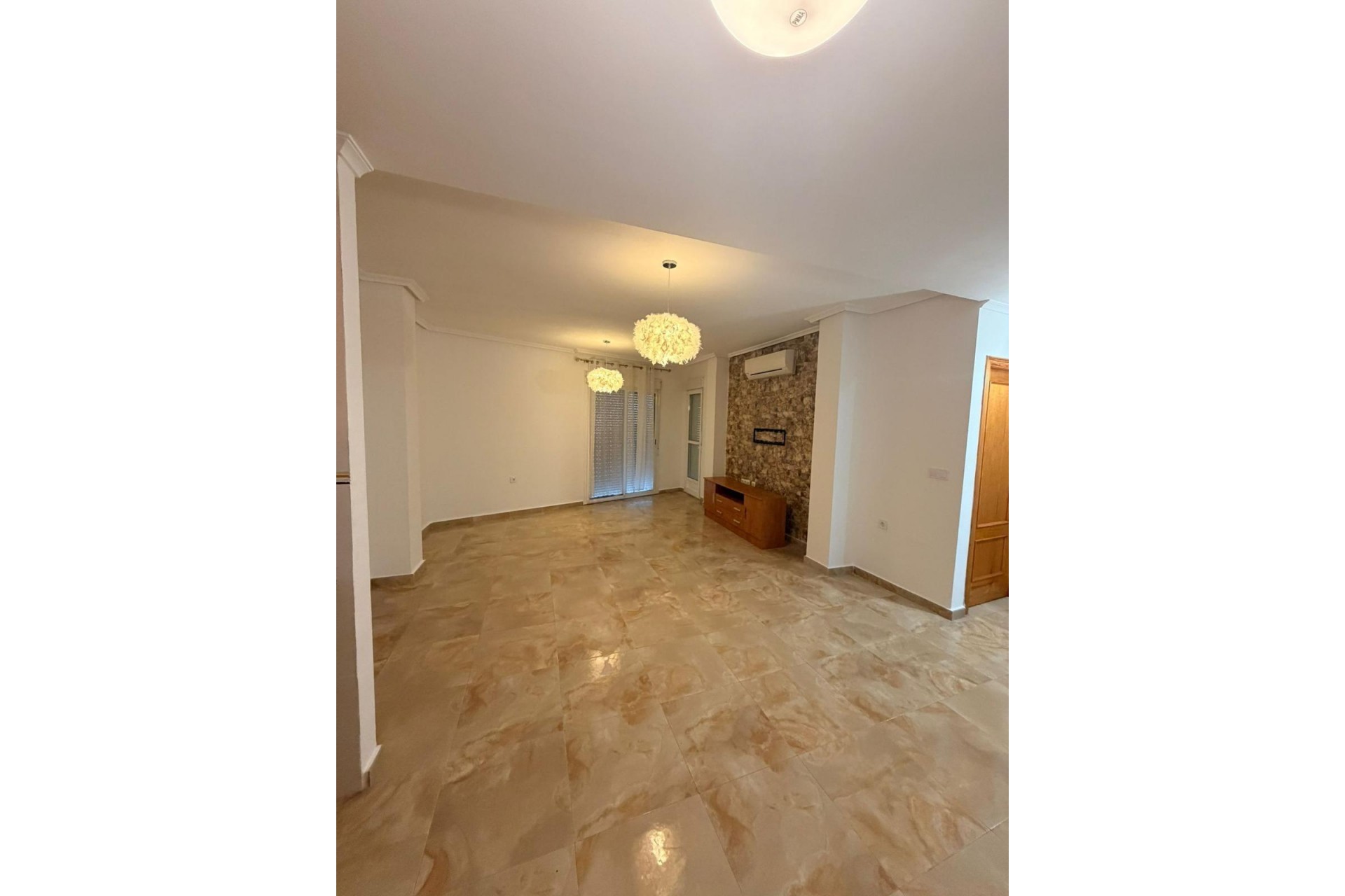 Återförsäljning - Apartment -
Jacarilla