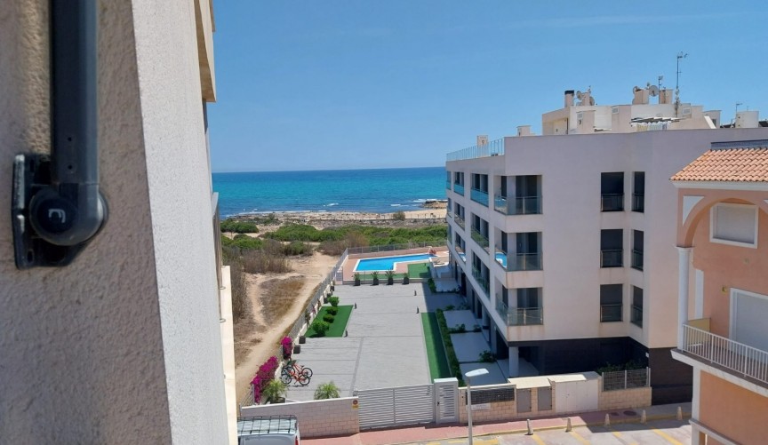 Återförsäljning - Apartment -
La Mata - Costa Blanca