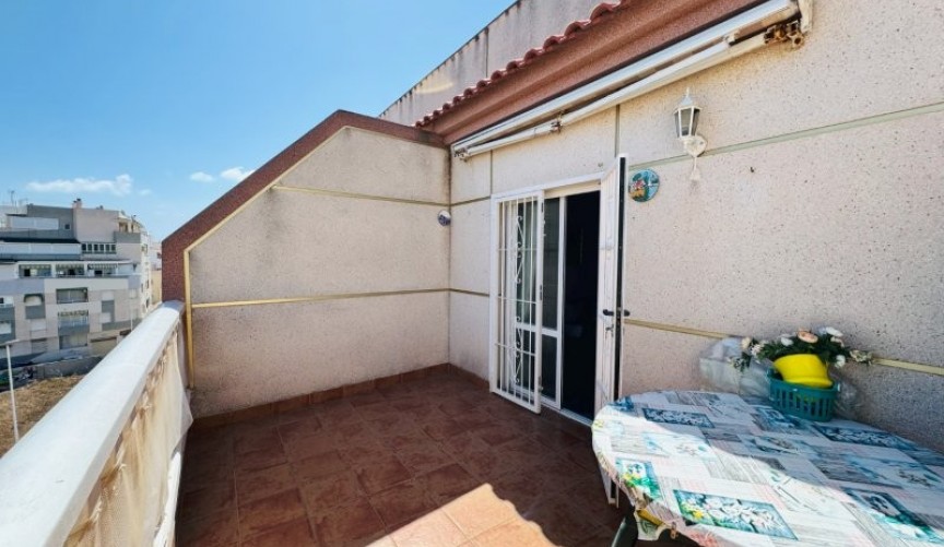 Återförsäljning - Apartment -
La Mata - Costa Blanca
