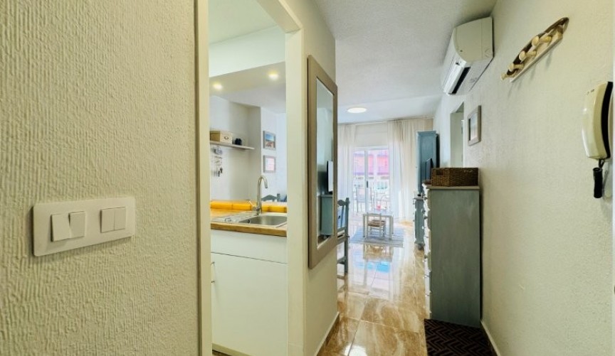 Återförsäljning - Apartment -
La Mata - Costa Blanca