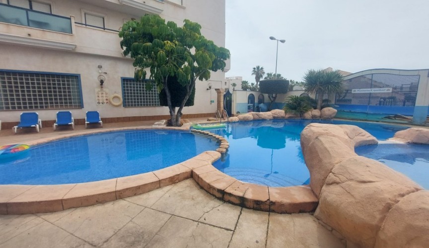 Återförsäljning - Apartment -
La Zenia - Costa Blanca