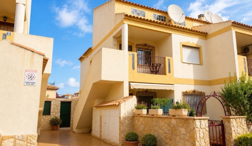 Återförsäljning - Apartment -
La Zenia - Costa Blanca