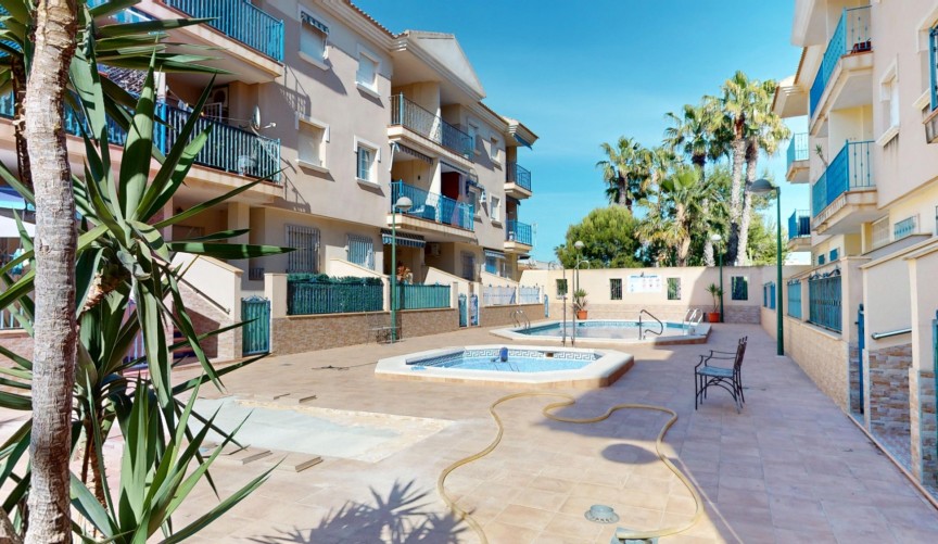 Återförsäljning - Apartment -
Los Alcazares - Costa Calida