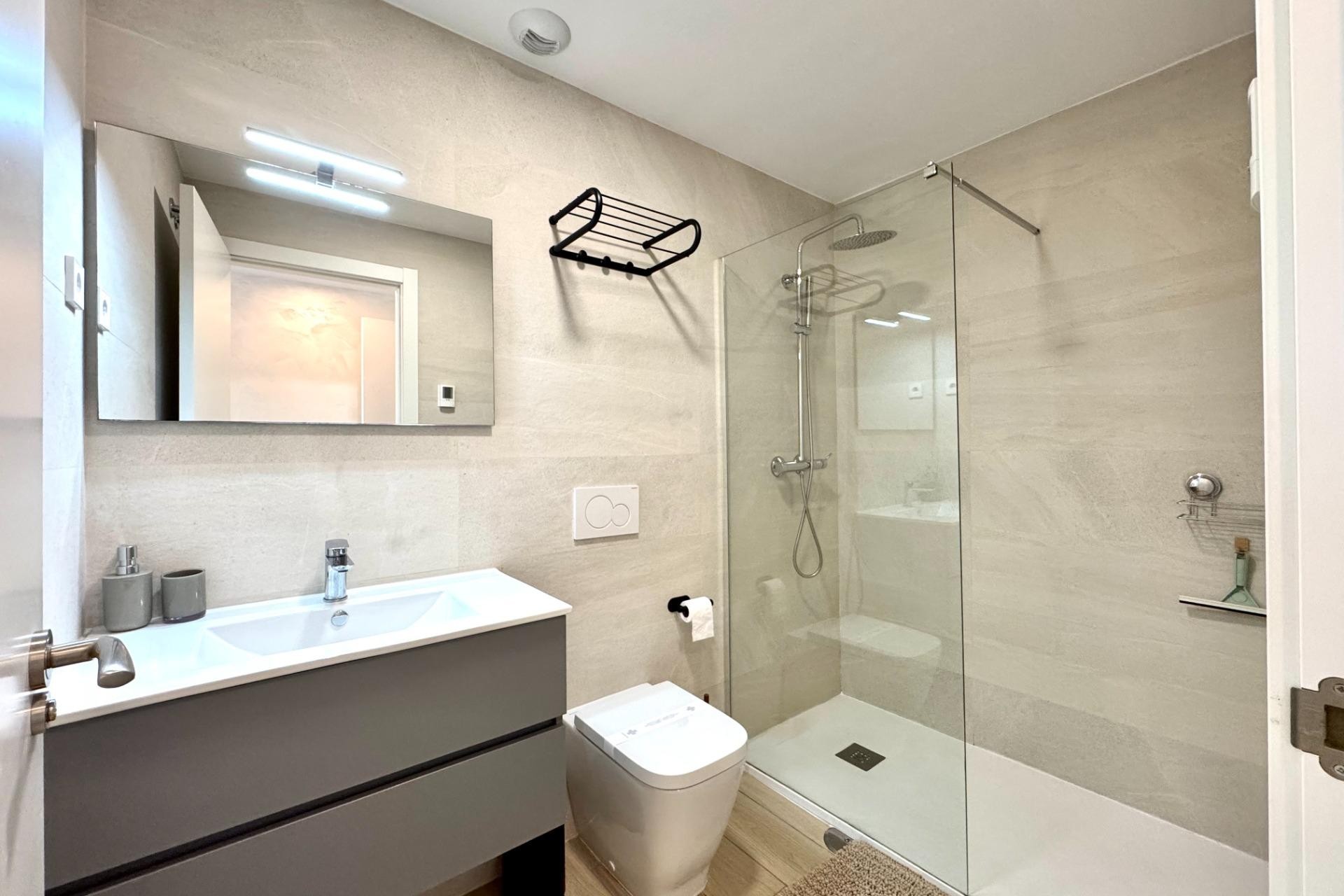 Återförsäljning - Apartment -
Los Alcazares - Dolores De Pacheco-santa Rosalía