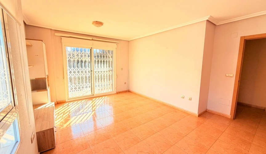 Återförsäljning - Apartment -
Los Alcazares - Los Narejos-punta Calera
