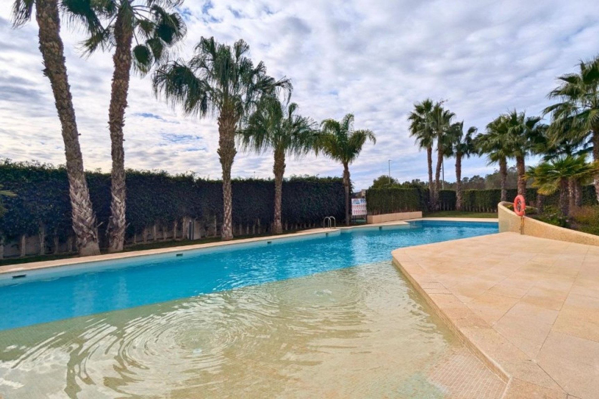 Återförsäljning - Apartment -
Los Altos - Costa Blanca