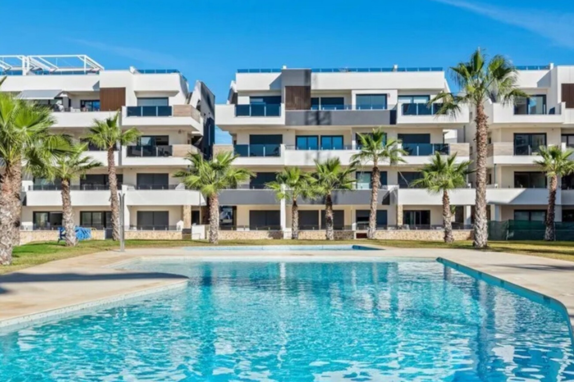 Återförsäljning - Apartment -
Los Altos - Costa Blanca