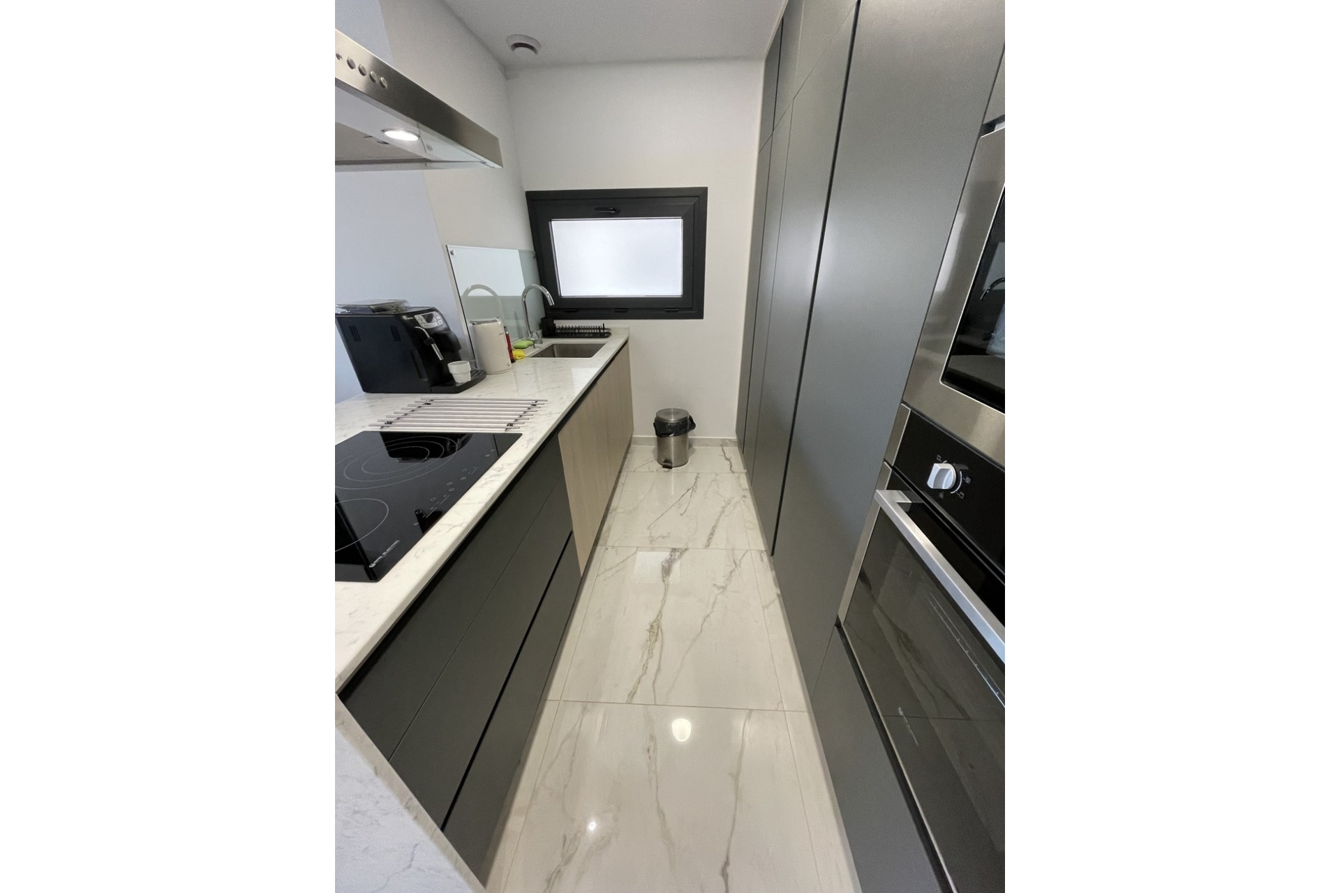 Återförsäljning - Apartment -
Los Altos - Costa Blanca