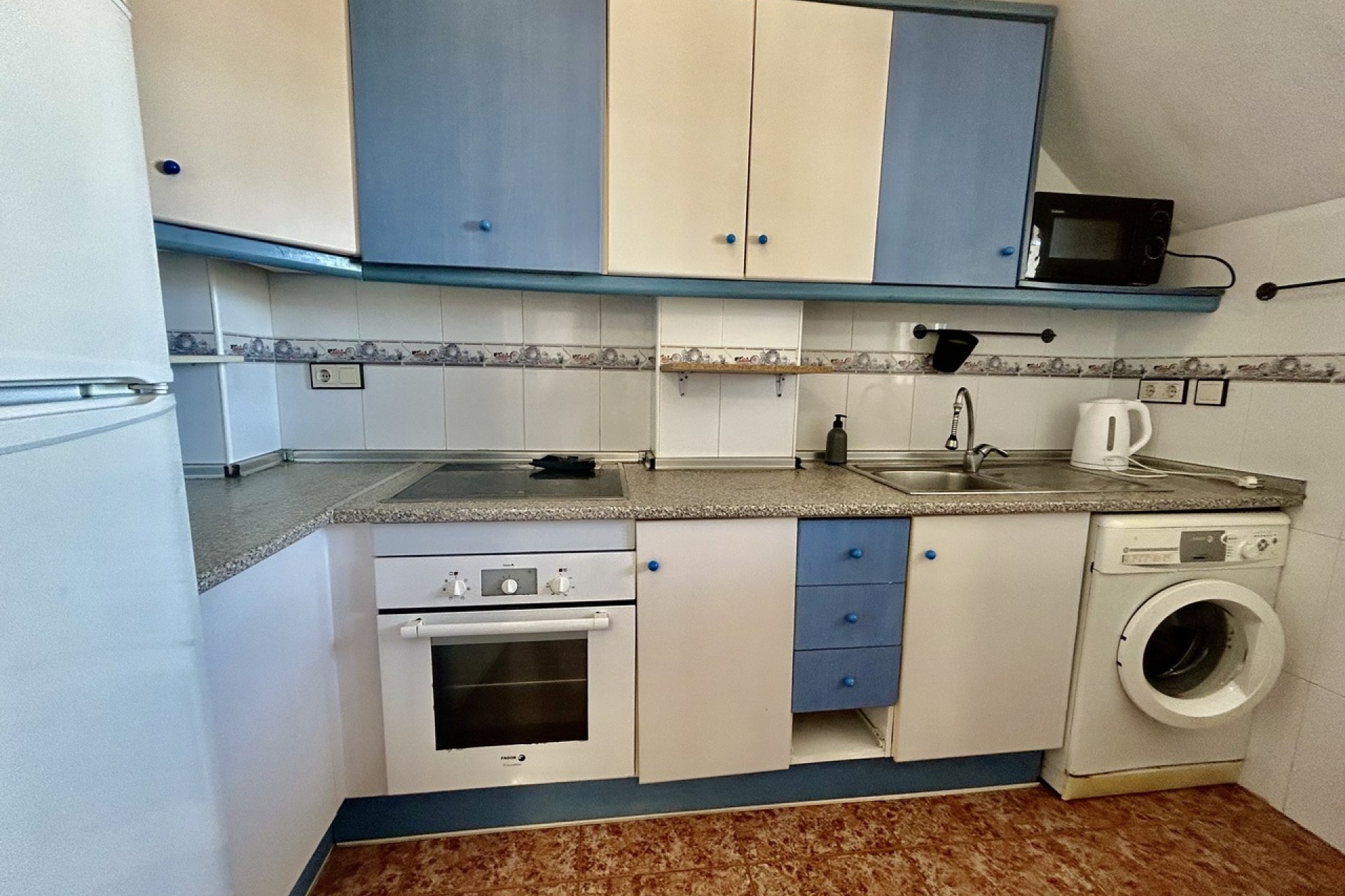 Återförsäljning - Apartment -
Los Altos - Costa Blanca