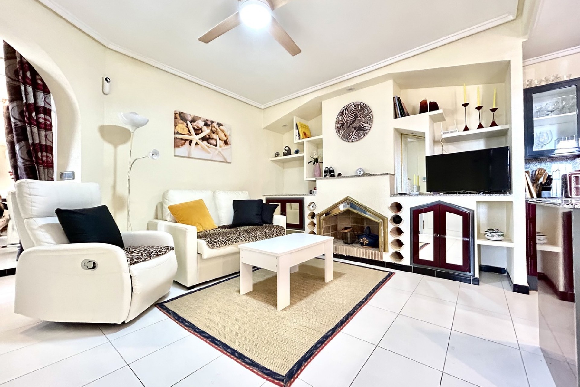 Återförsäljning - Apartment -
Los Altos - Costa Blanca