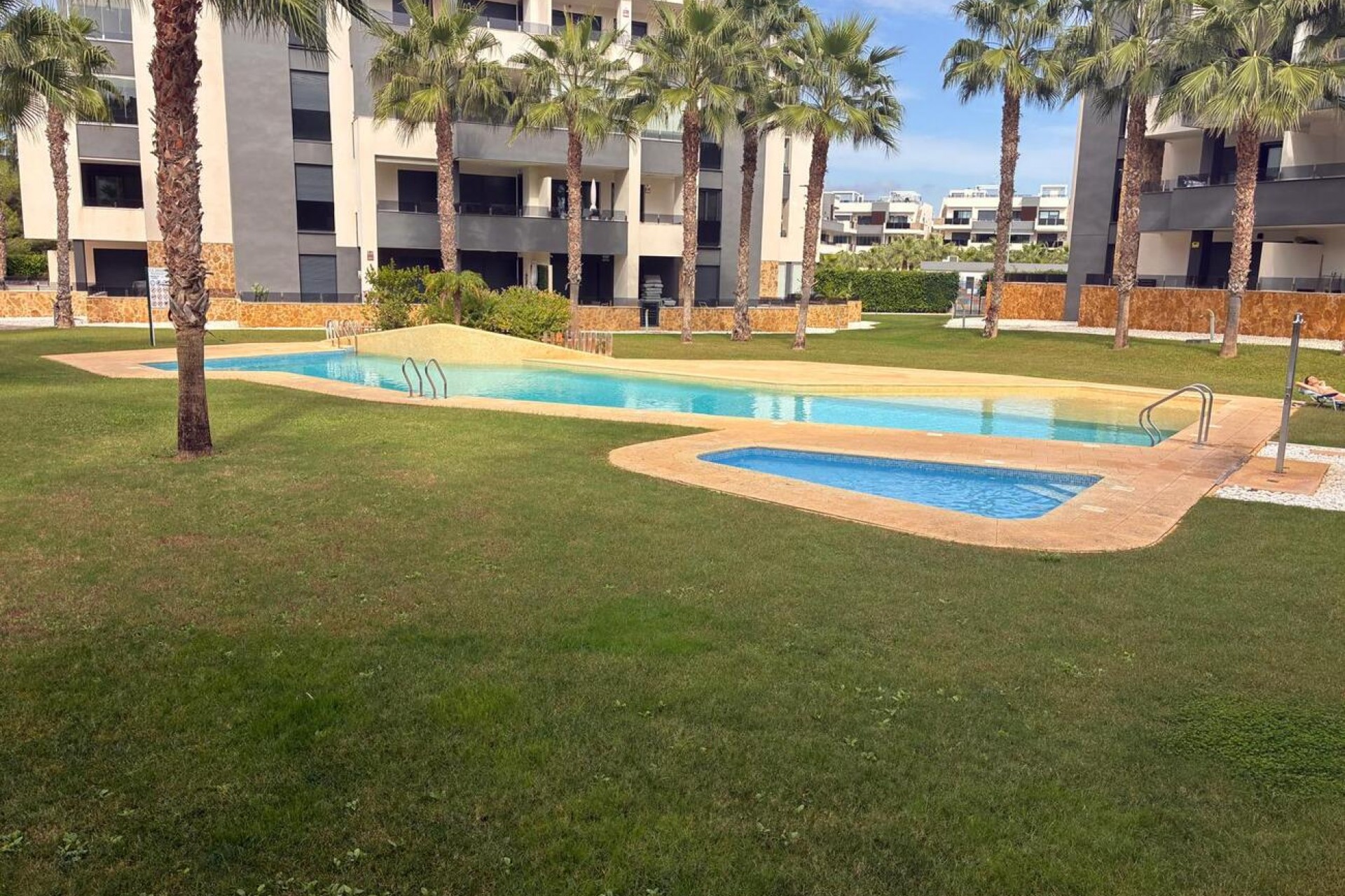 Återförsäljning - Apartment -
Los Altos - Costa Blanca