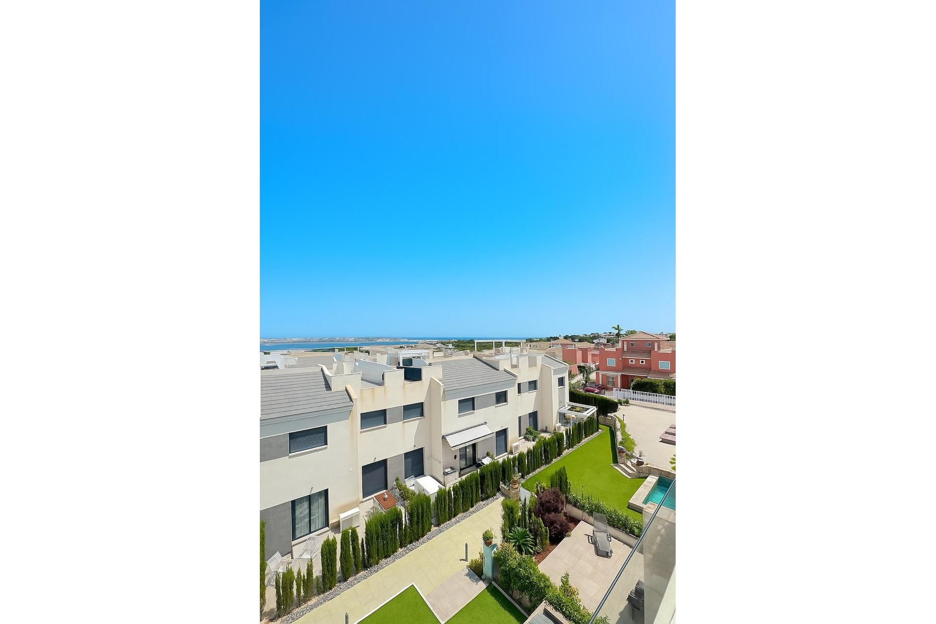 Återförsäljning - Apartment -
Los Balcones - Costa Blanca