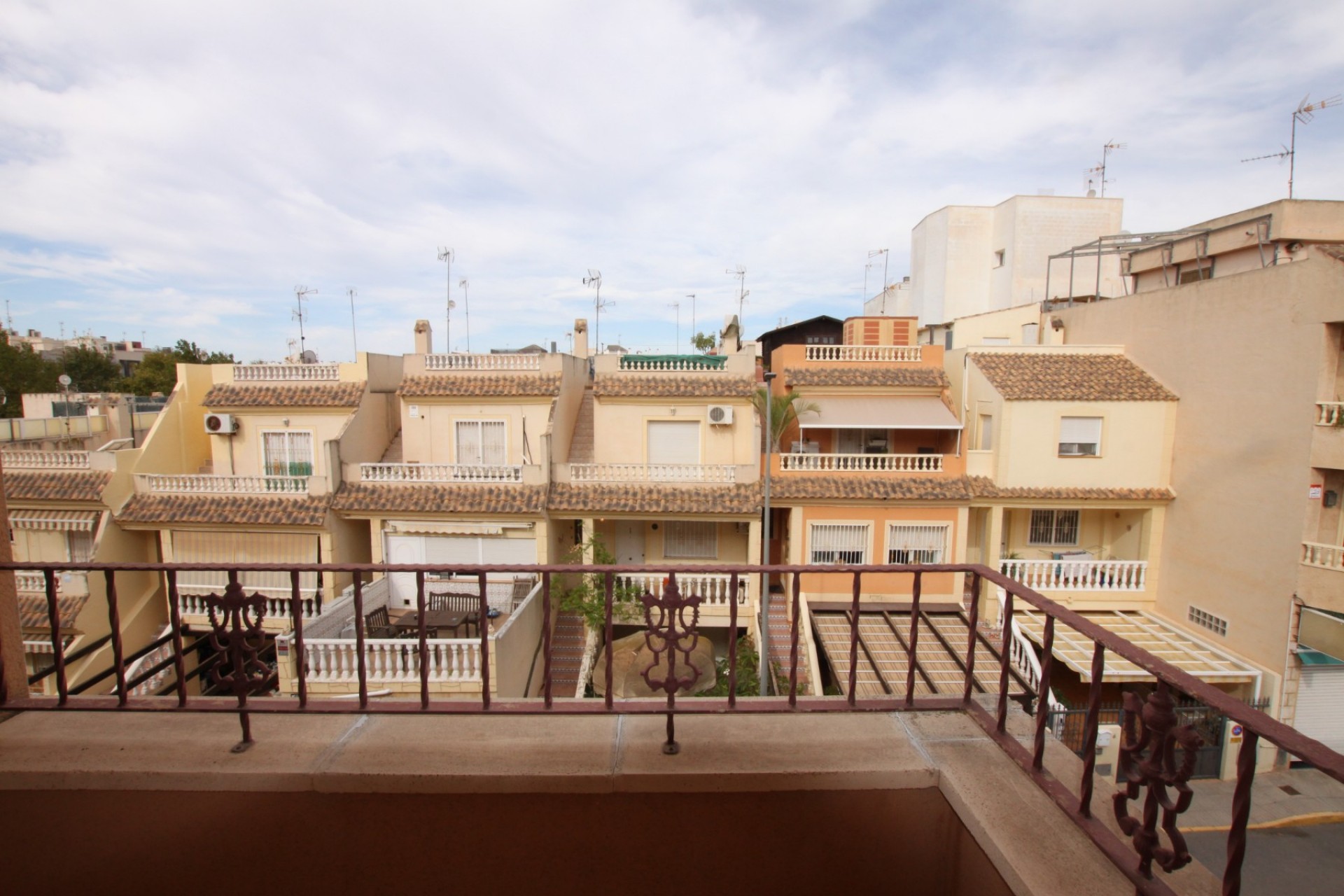 Återförsäljning - Apartment -
Los Montesinos - Costa Blanca