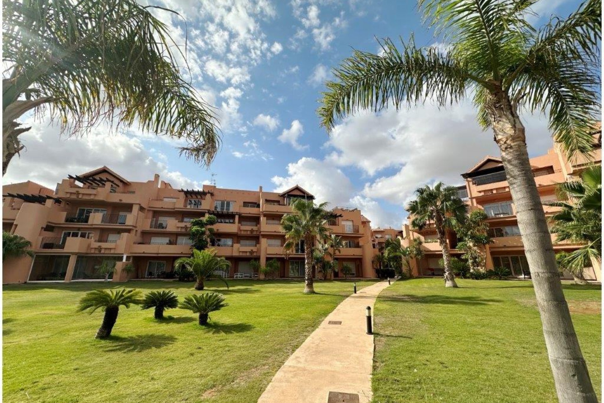 Återförsäljning - Apartment -
Mar Menor Golf Resort - Inland