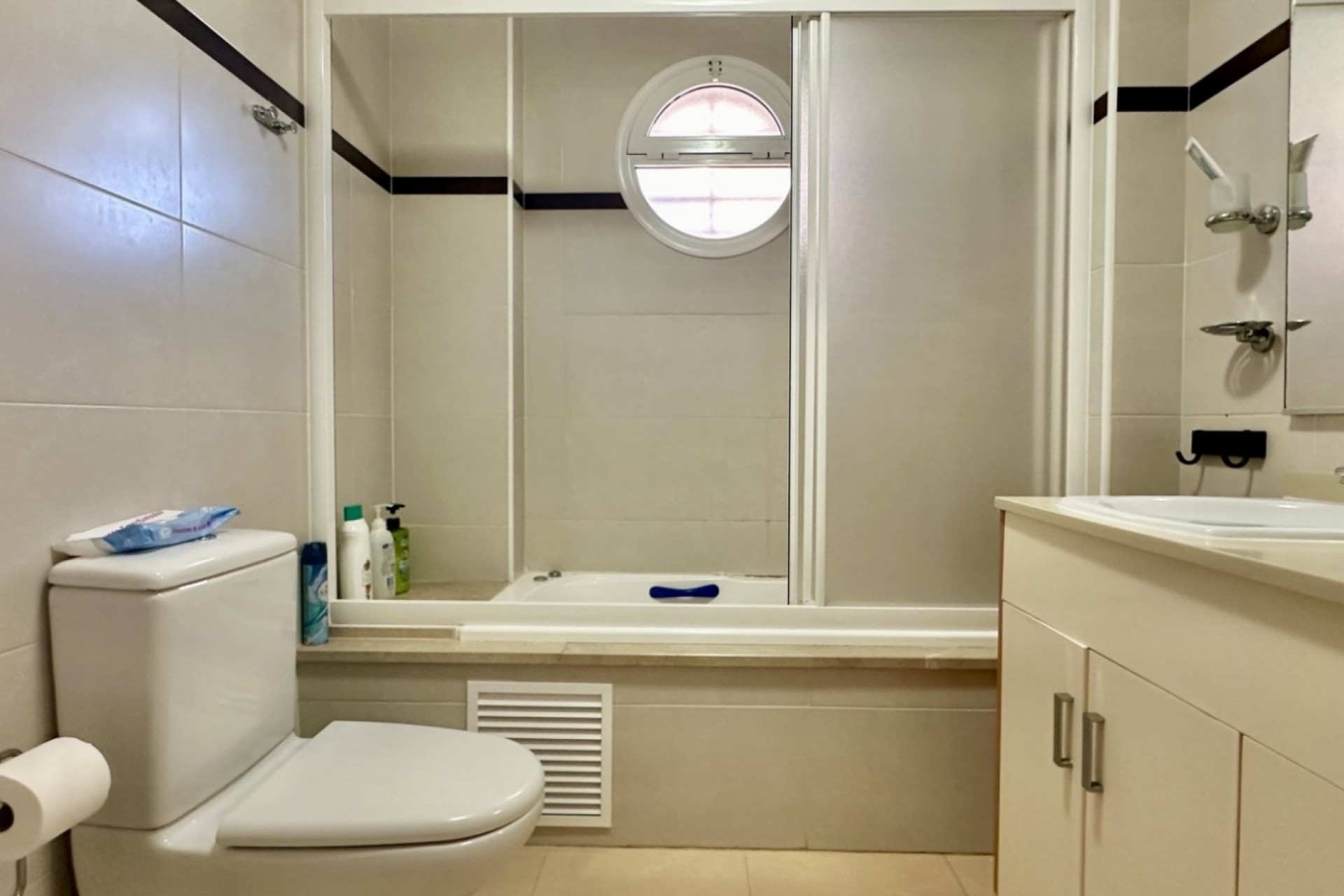 Återförsäljning - Apartment -
Mil Palmeras - Costa Blanca