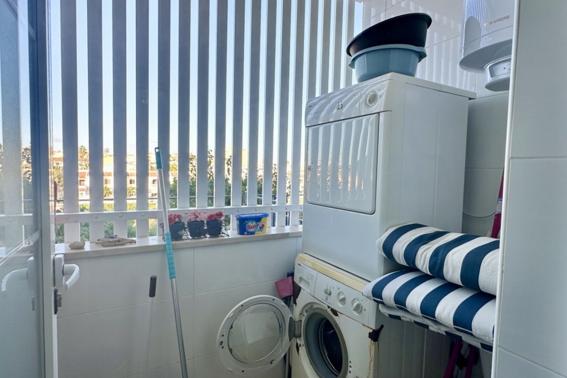 Återförsäljning - Apartment -
Mil Palmeras - Costa Blanca