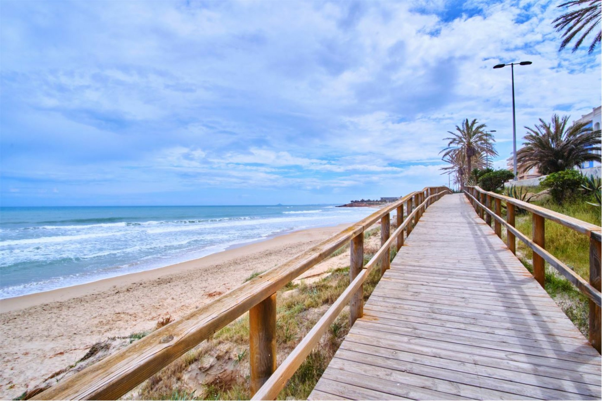 Återförsäljning - Apartment -
Mil Palmeras - Costa Blanca