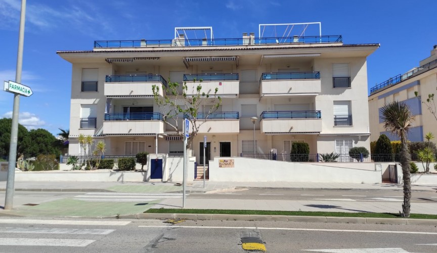 Återförsäljning - Apartment -
Mil Palmeras - Costa Blanca