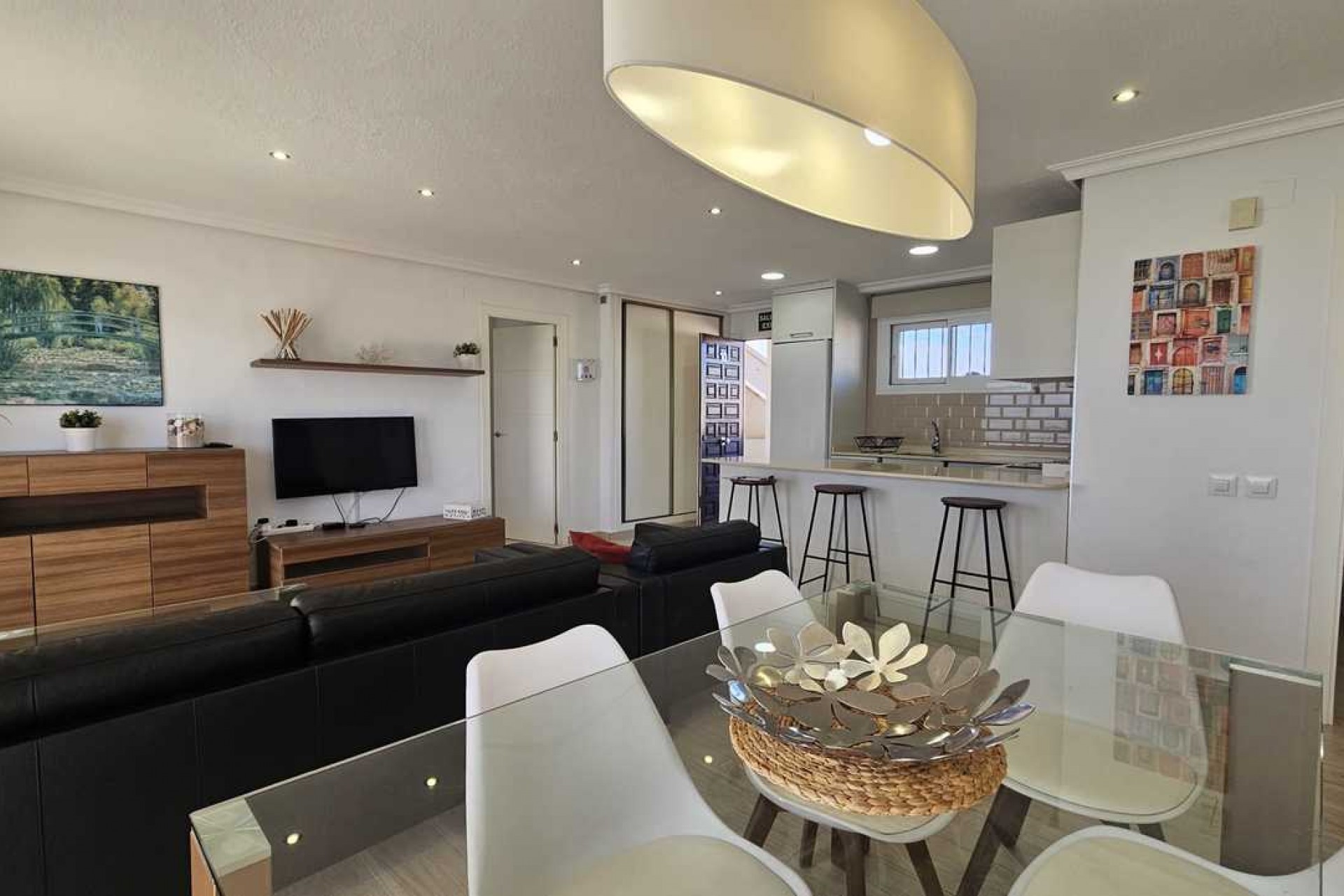 Återförsäljning - Apartment -
Mil Palmeras - Costa Blanca