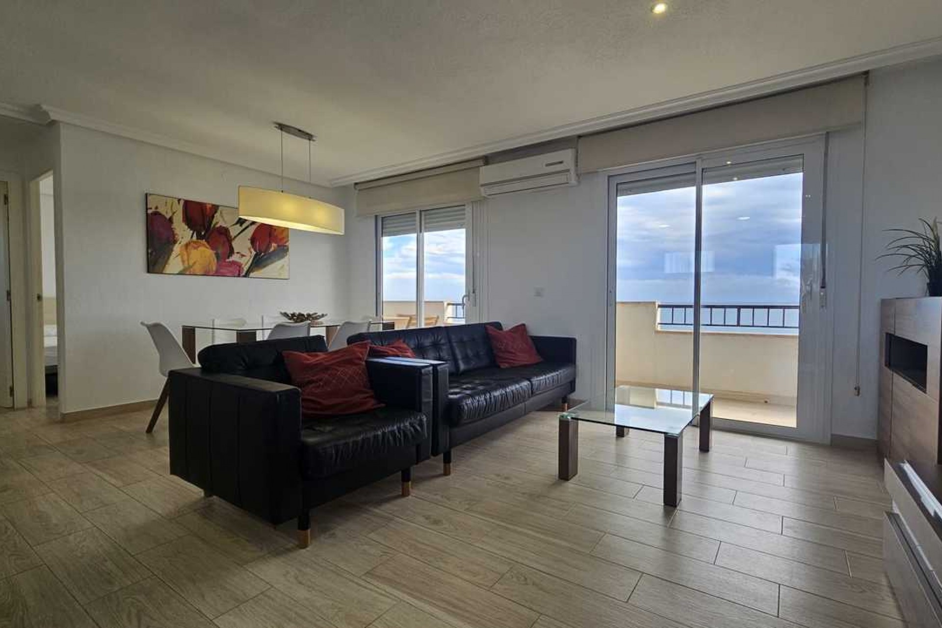 Återförsäljning - Apartment -
Mil Palmeras - Costa Blanca