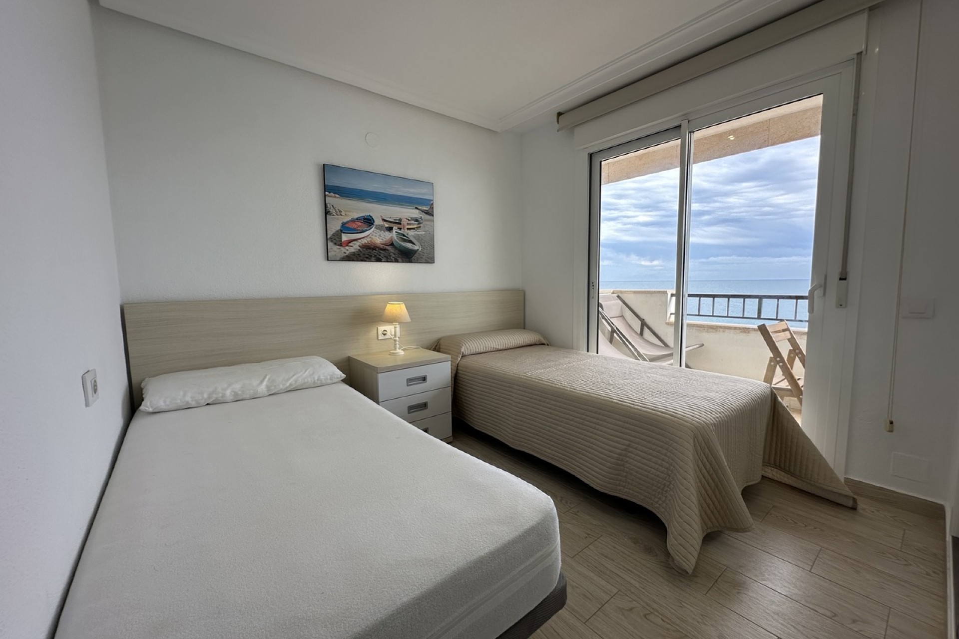 Återförsäljning - Apartment -
Mil Palmeras - Costa Blanca